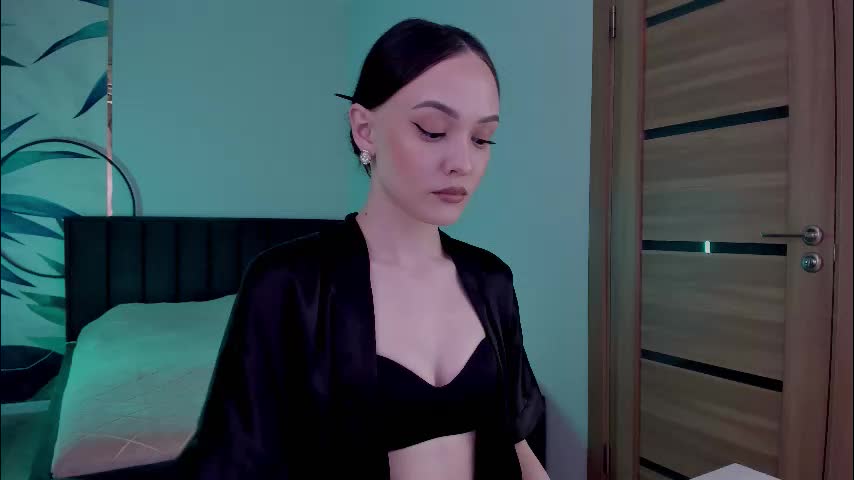 mistress_mialibra Adult Chat October 5, 2025