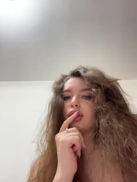 YourLadyyy Adult Chat October 5, 2025