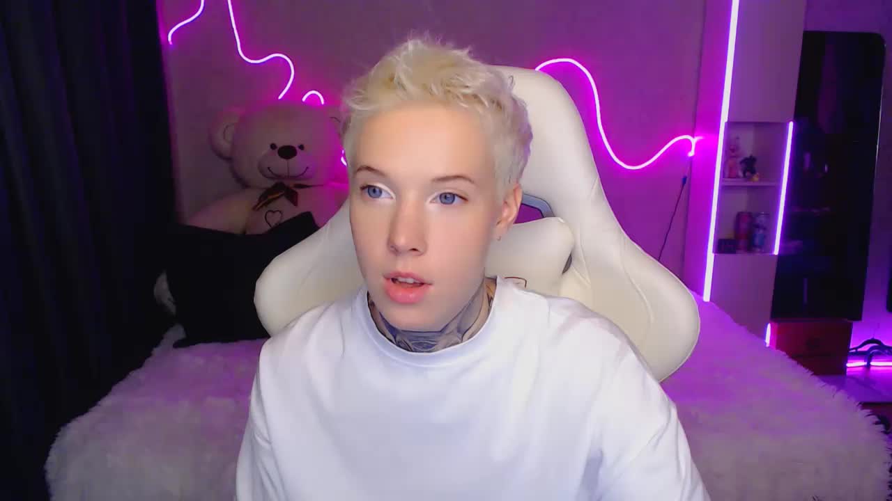 tezes Adult Chat October 5, 2025