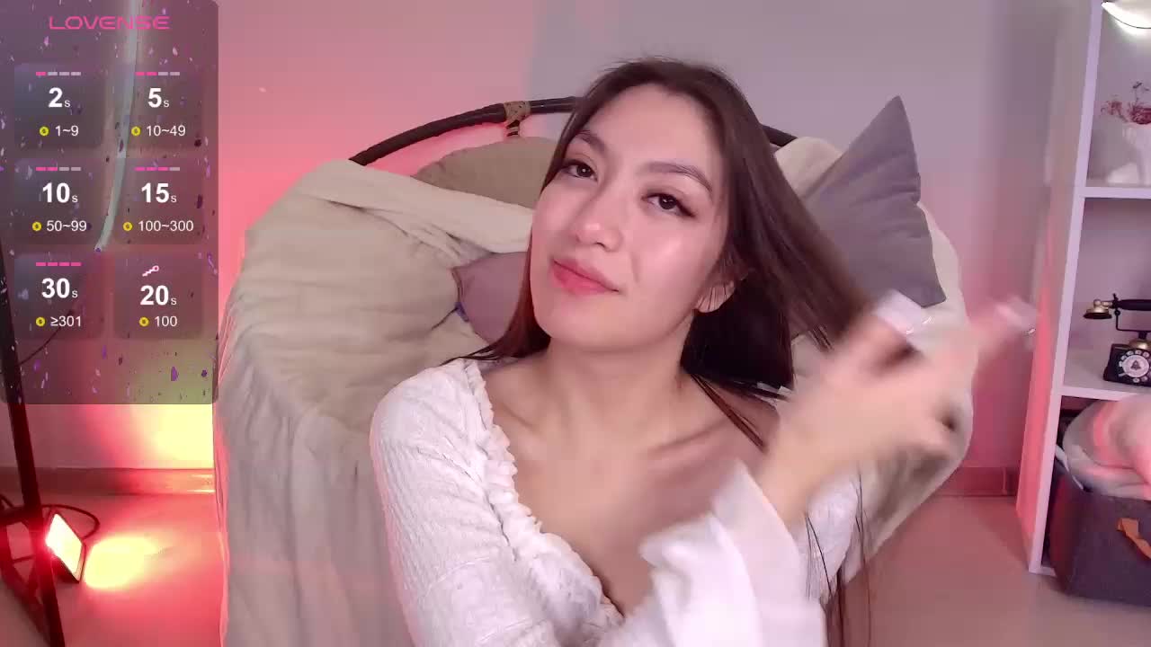 Ashley-no Adult Chat October 5, 2025