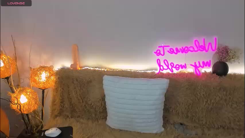 lucia_lucky Adult Chat October 5, 2025