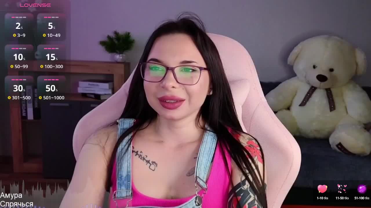 Lady-shy Adult Chat October 5, 2025