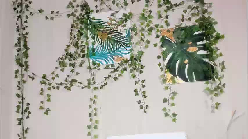 seductive_she_wolf Adult Chat October 5, 2025