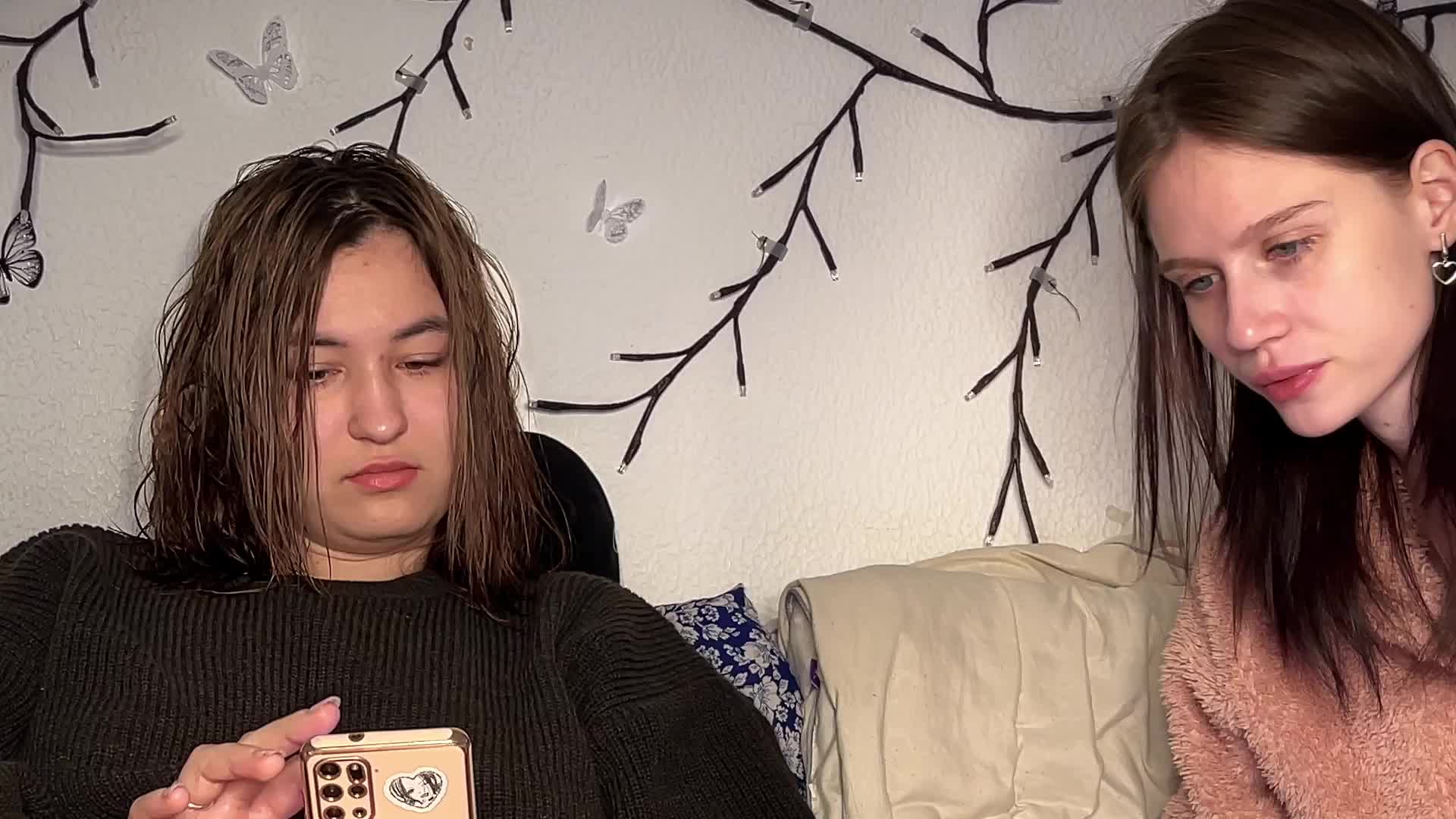 ZoyaVikki Adult Chat October 5, 2025