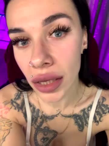 Queen_of_pain Adult Chat October 5, 2025