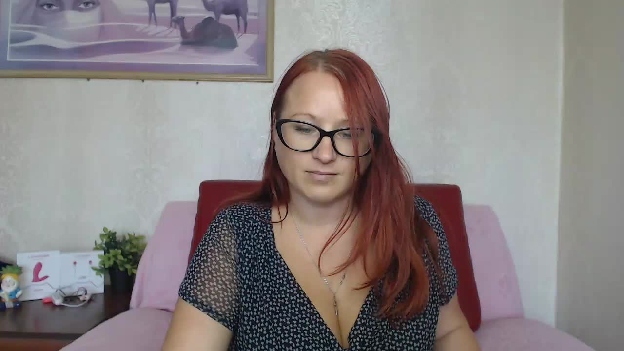 Lilia4joy Adult Chat October 5, 2025