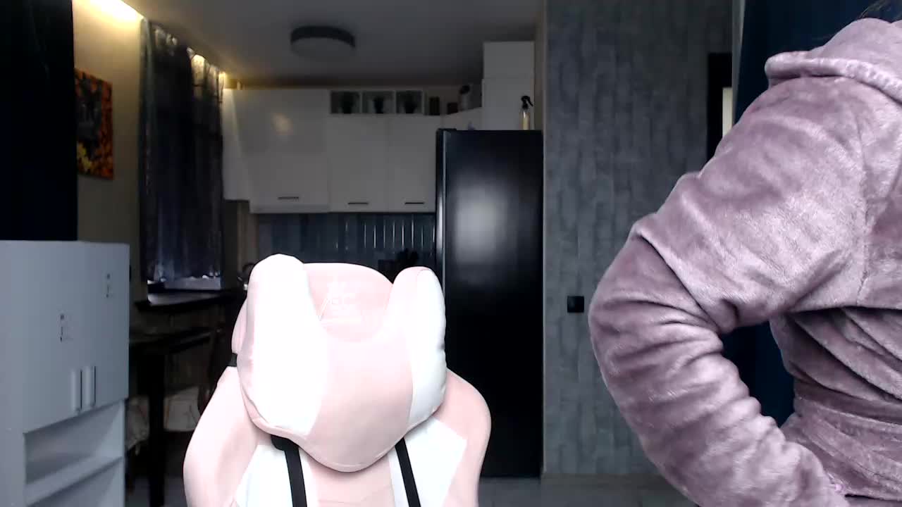 Regimasmile Adult Chat October 6, 2025