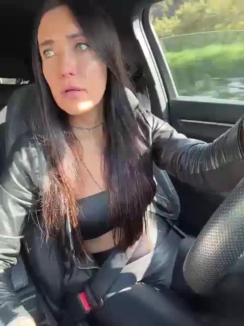 Marianna_ Adult Chat October 6, 2025