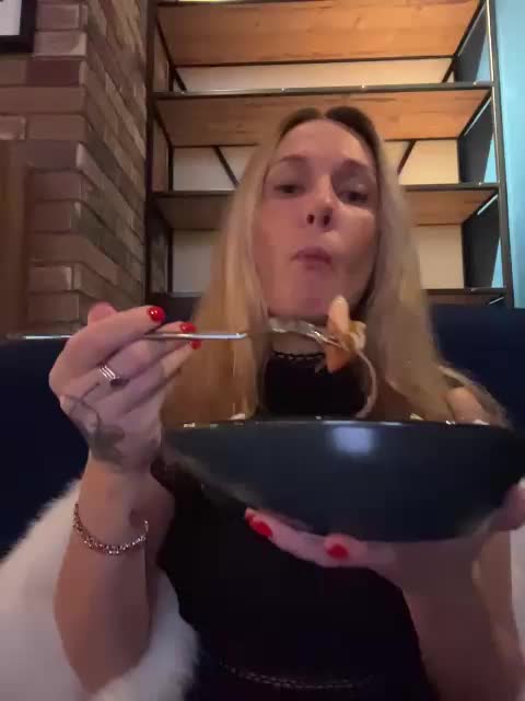 kykyshe4ka Adult Chat October 6, 2025