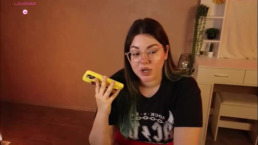 sunflower0907 Adult Chat October 6, 2025