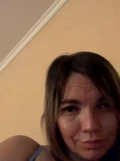 Ella-Pearlie Adult Chat October 6, 2025