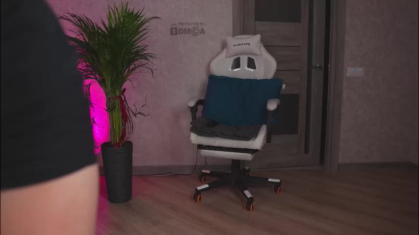 misstics_ Adult Chat October 6, 2025