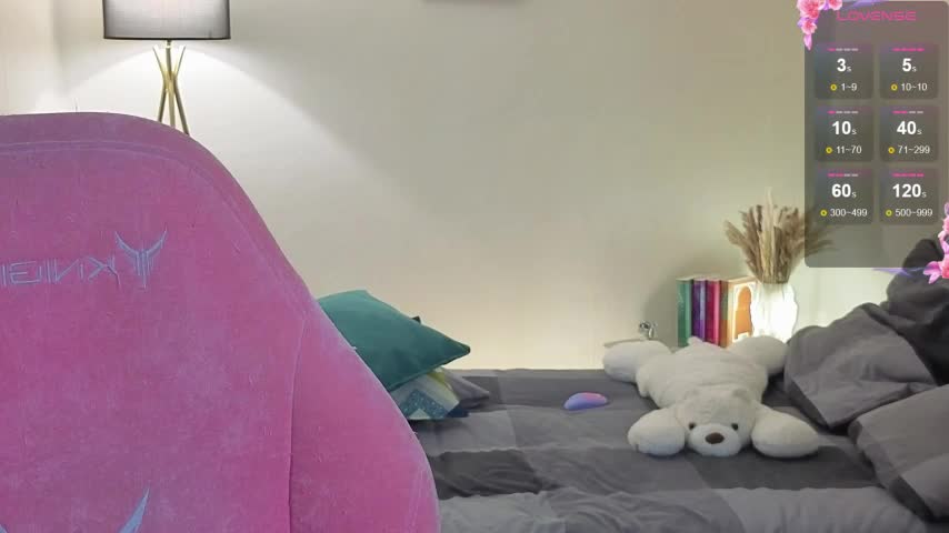 Lill_Mary Adult Chat October 6, 2025