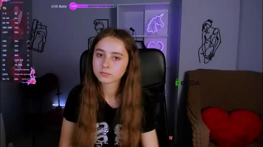 rebecca_smile_ Adult Chat October 6, 2025