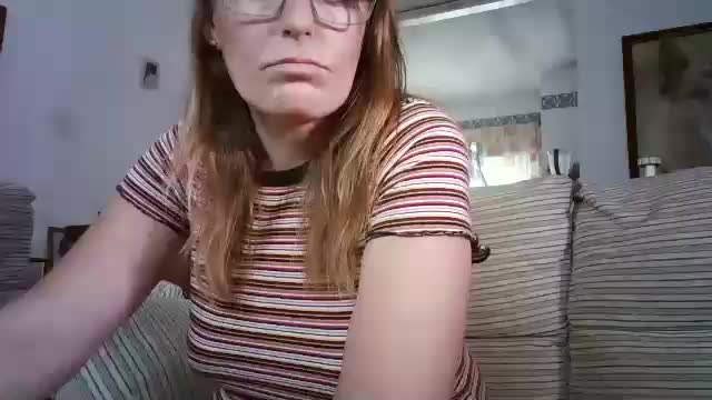 lolahueso Adult Chat October 6, 2025