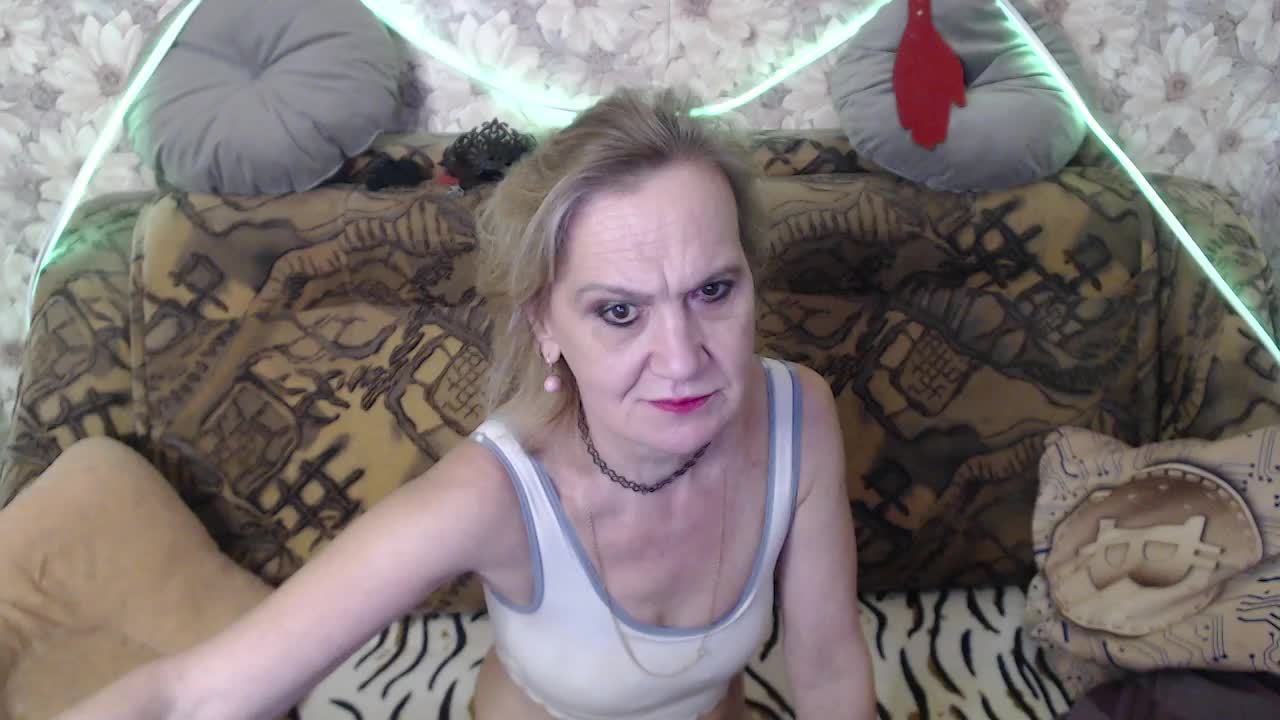 miss-bekker23 Adult Chat October 6, 2025
