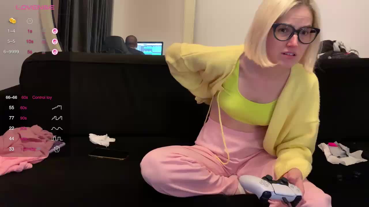 Sexy-Sweets Adult Chat October 6, 2025