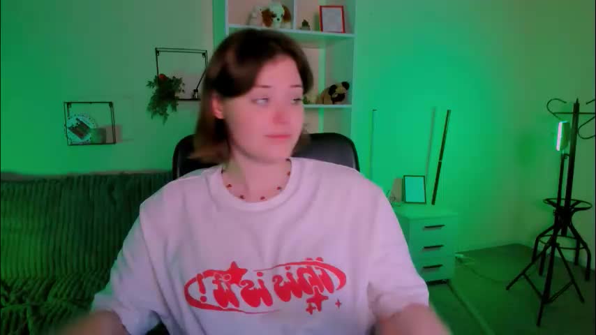 mona_cloud Adult Chat October 6, 2025