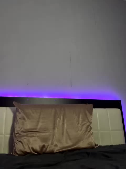 Iloniyaa Adult Chat October 6, 2025