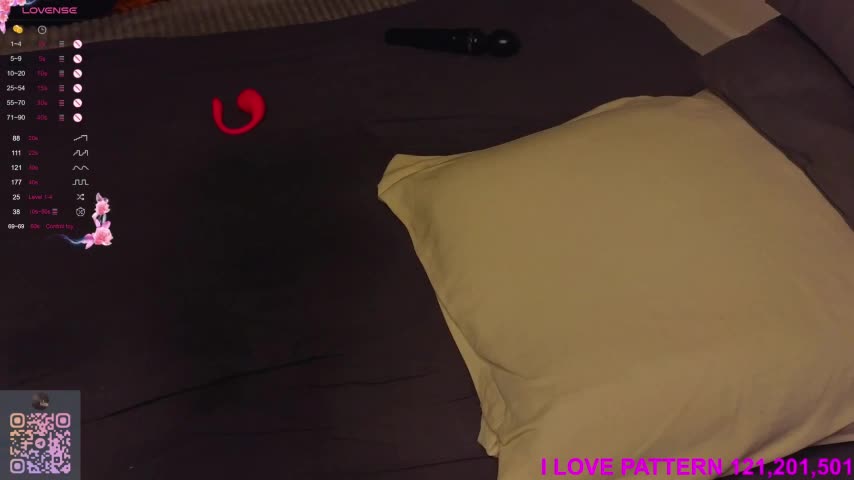 Hollara_Bangg Adult Chat October 6, 2025