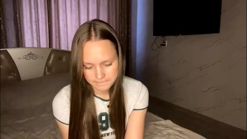 mathildeleimbach Adult Chat October 6, 2025