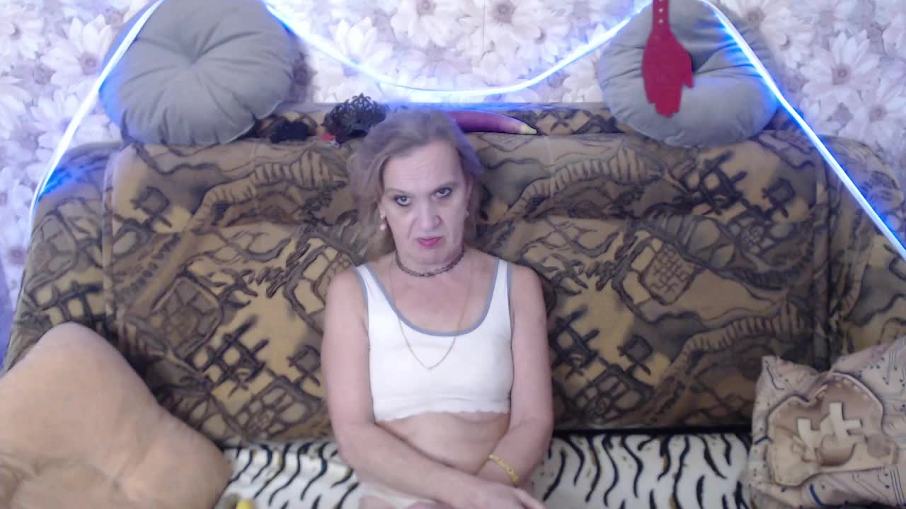 miss-bekker23 Adult Chat October 6, 2025