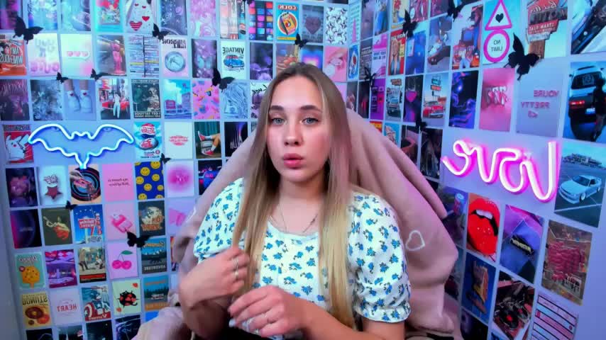 MiaMilas Adult Chat October 6, 2025