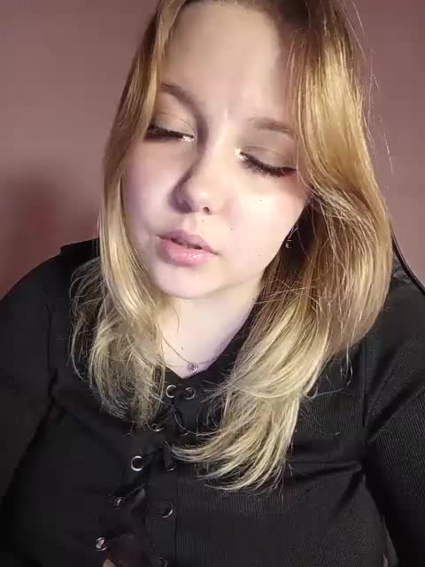 Skujnaya Adult Chat October 7, 2025