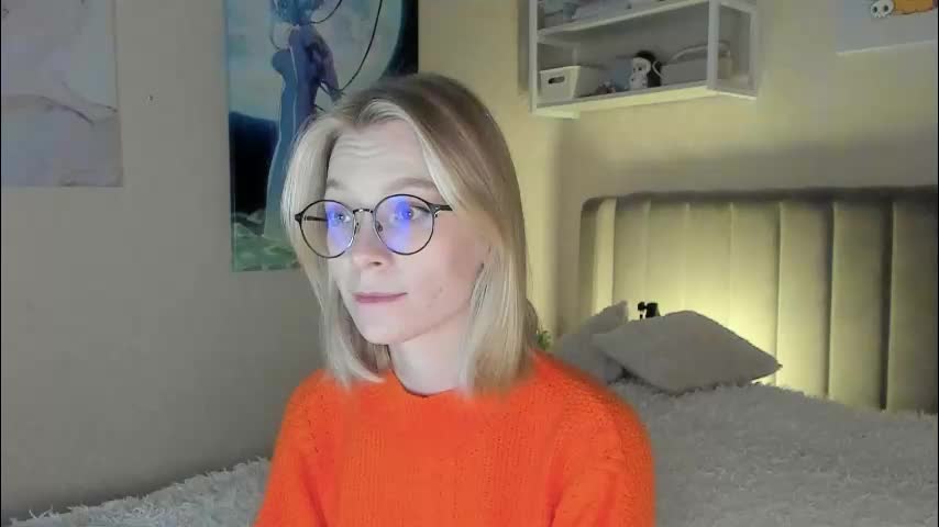 lunar_sofia Adult Chat October 6, 2025