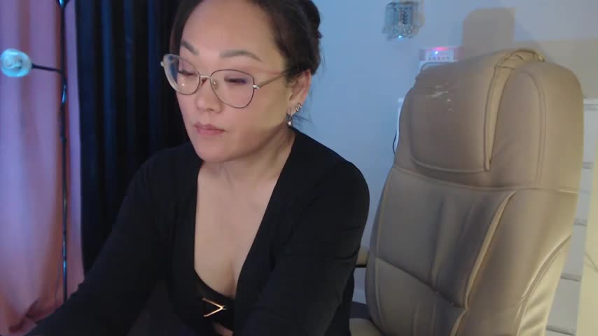 Realia Adult Chat October 6, 2025