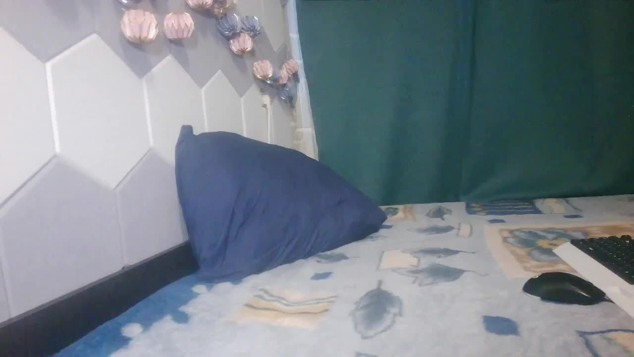 Yagodka78 Adult Chat October 7, 2025