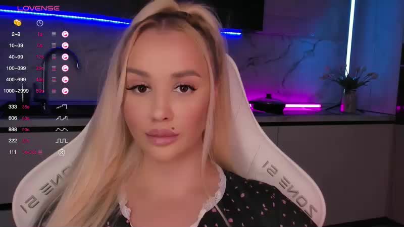 In-your-fucking-mind Adult Chat October 7, 2025