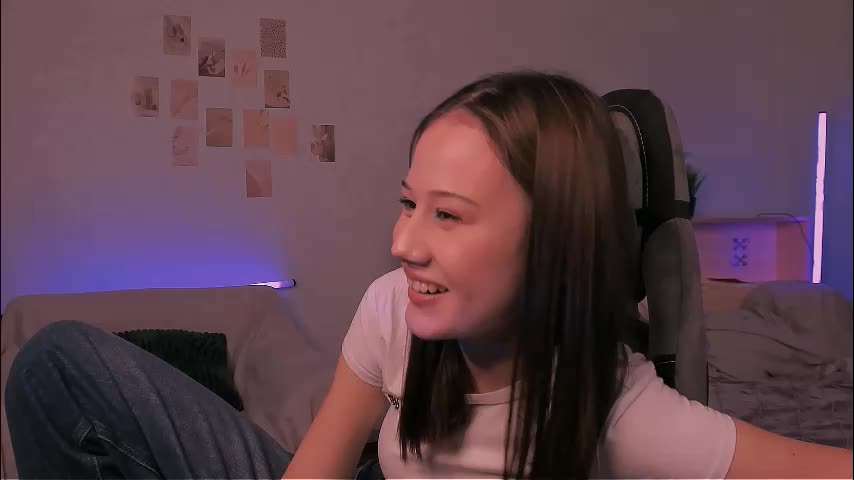 yourlovelystreamer Adult Chat October 6, 2025