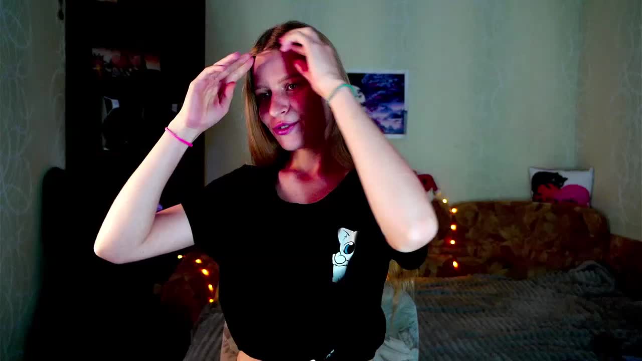 LunaEvan Adult Chat October 7, 2025