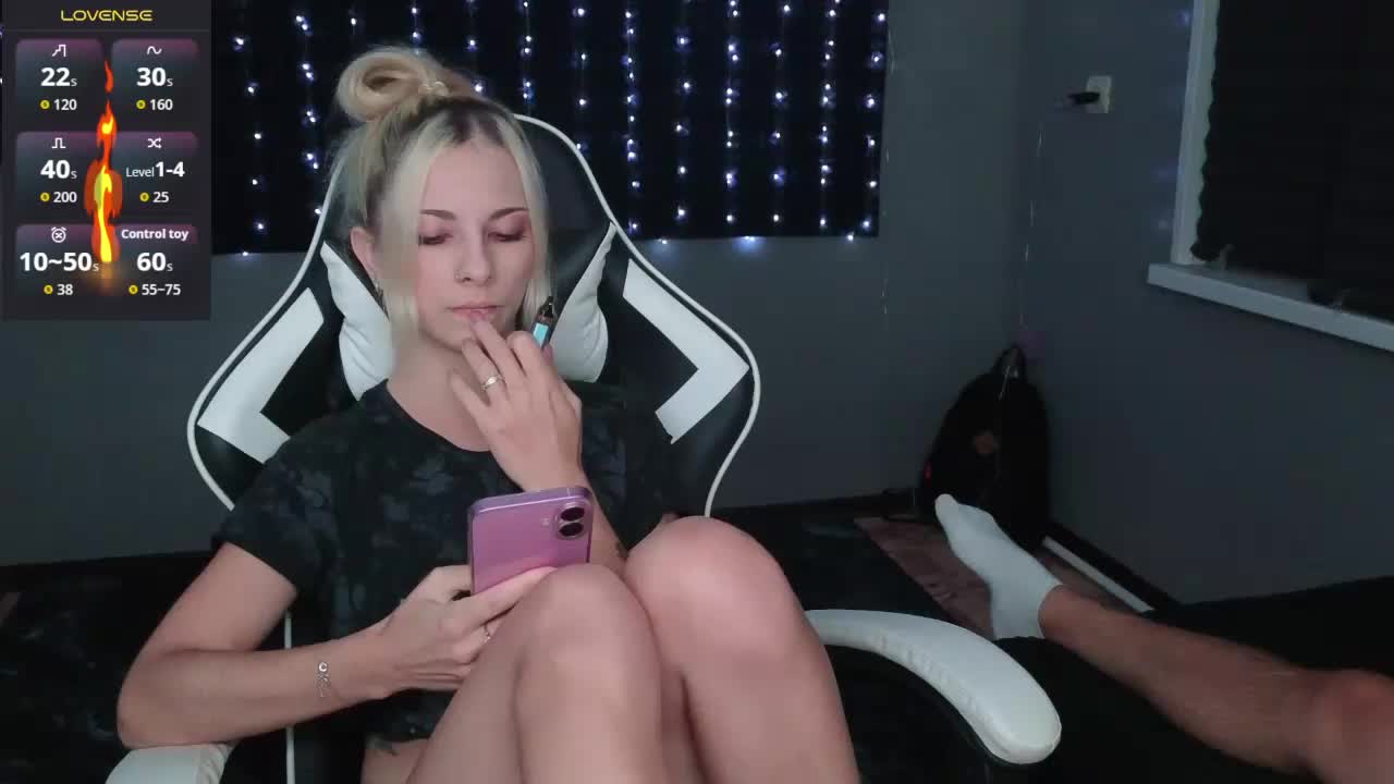 DarkPrincess Adult Chat October 7, 2025