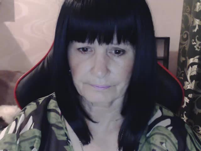 KatarinaGloss Adult Chat October 7, 2025