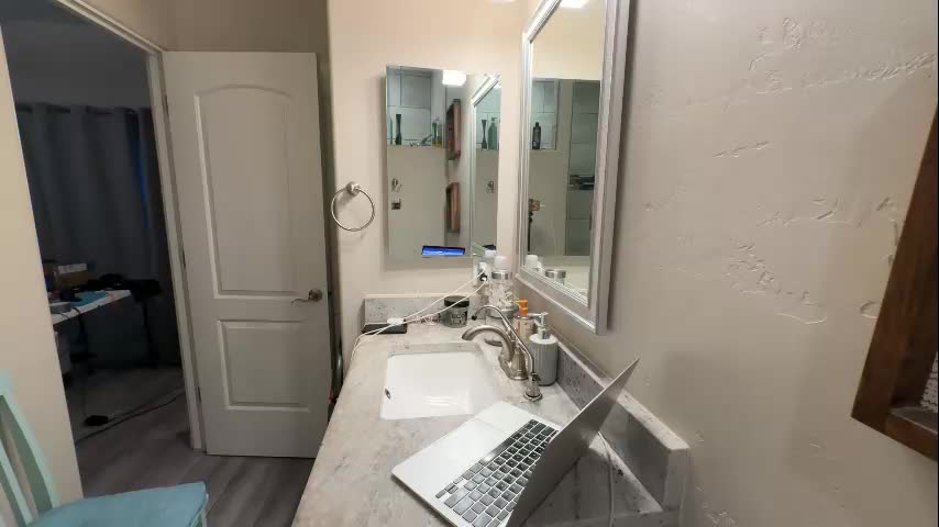 thedollysexy Adult Chat October 7, 2025