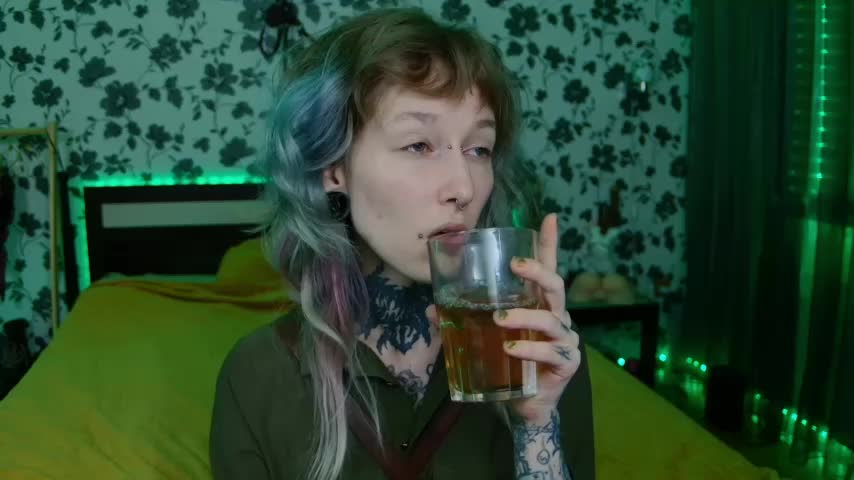 Littlespacemouse Adult Chat October 7, 2025