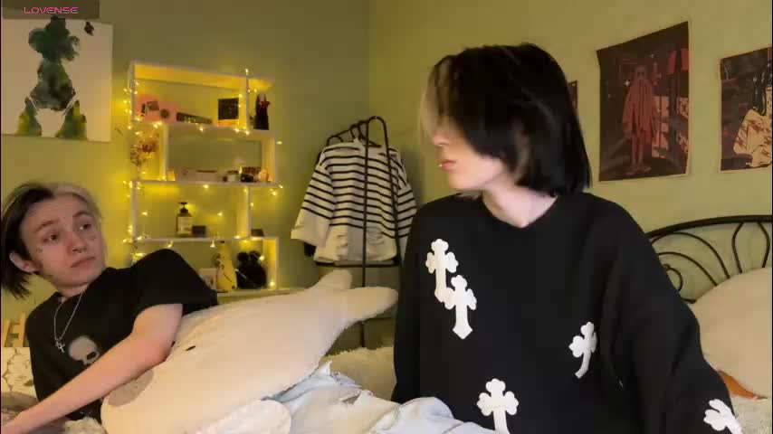 veryraretwins Adult Chat October 7, 2025