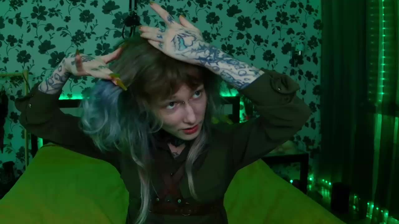 LittleSpaceMouse- Adult Chat October 7, 2025