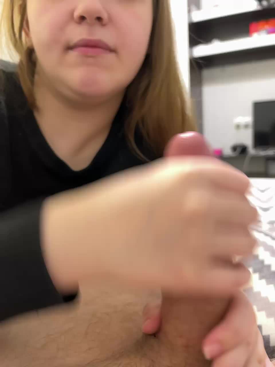 sweet1squirt Adult Chat October 7, 2025