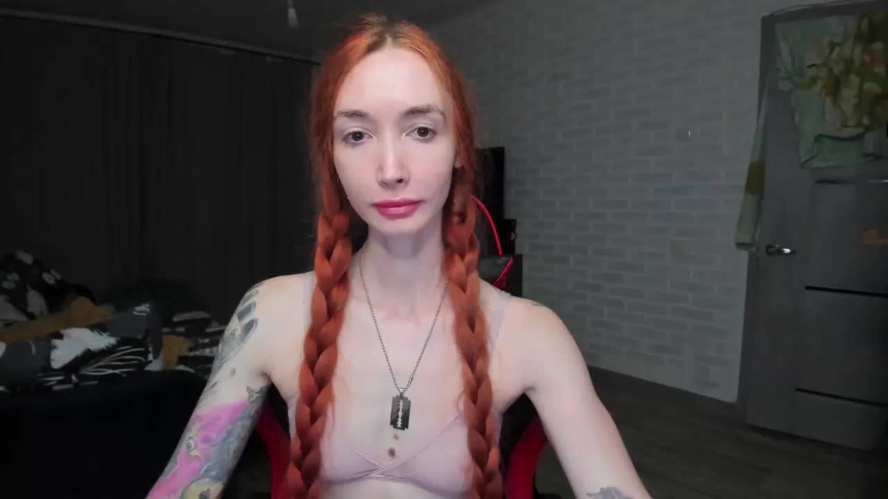 Roxy-Sun Adult Chat October 7, 2025