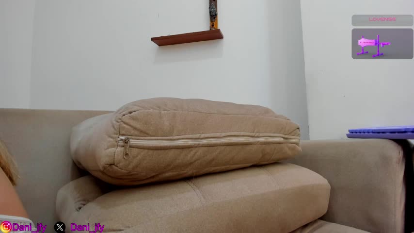 Dani_javi Adult Chat October 7, 2025