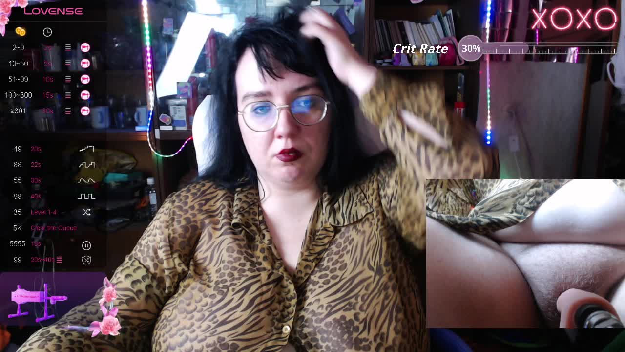 Leona_Sweetnest Adult Chat October 7, 2025