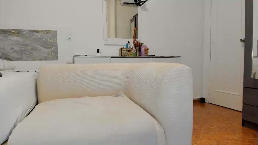 anisialuna_ Adult Chat October 7, 2025