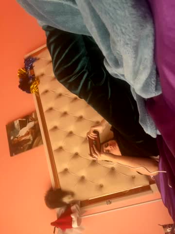 Flossy_Vettie Adult Chat October 7, 2025