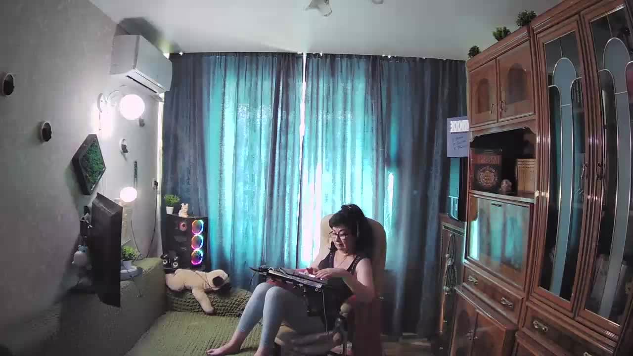 Infodar Adult Chat October 7, 2025