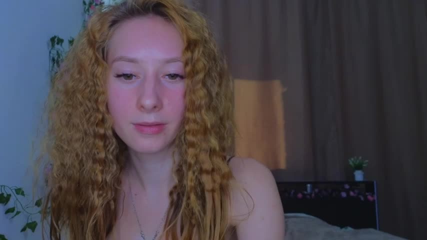 Candy_Flosse Adult Chat October 7, 2025