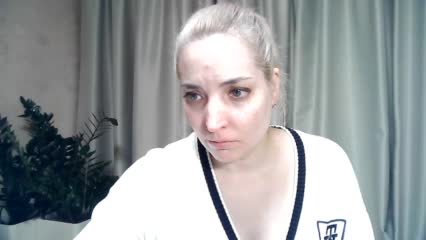 mariska-kiska Adult Chat October 7, 2025