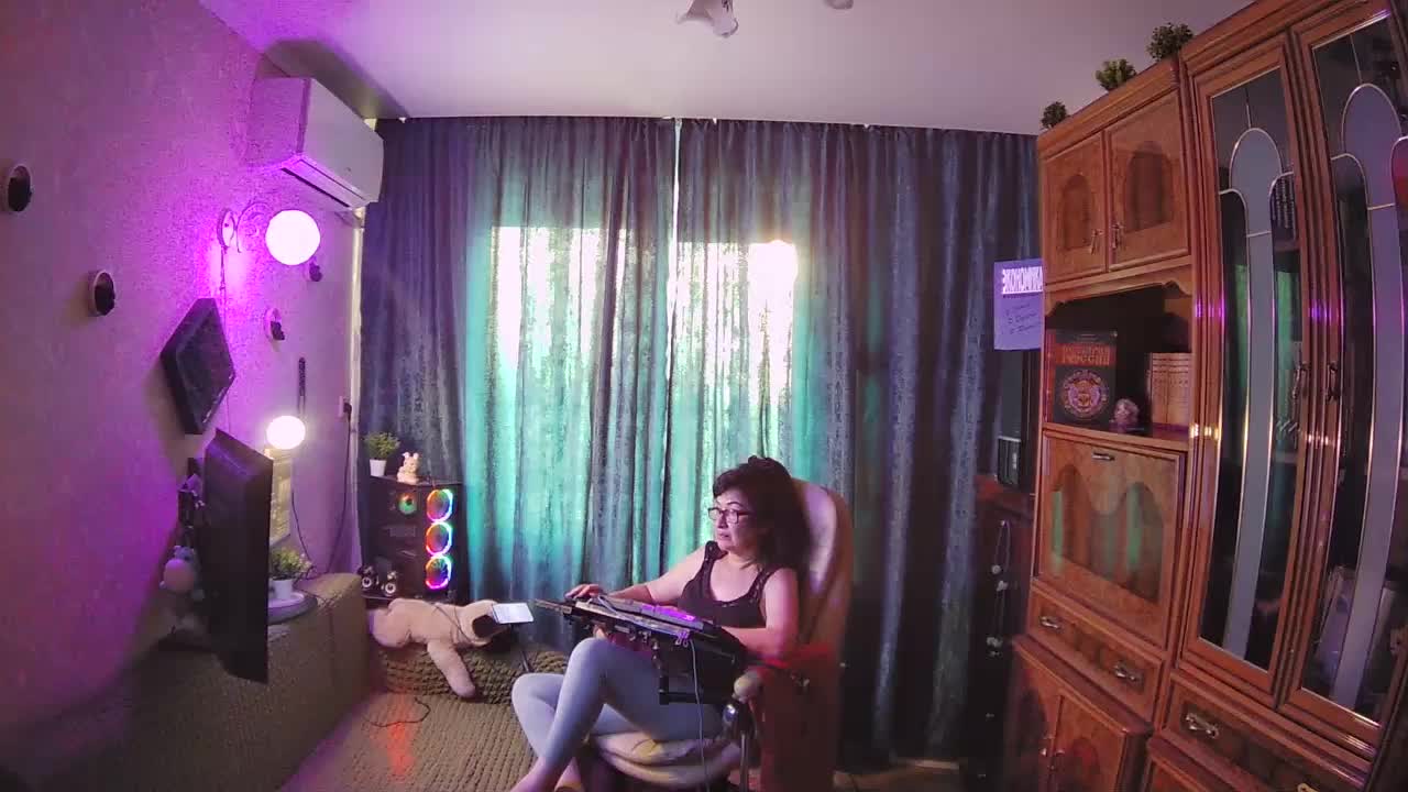 Infodar Adult Chat October 7, 2025